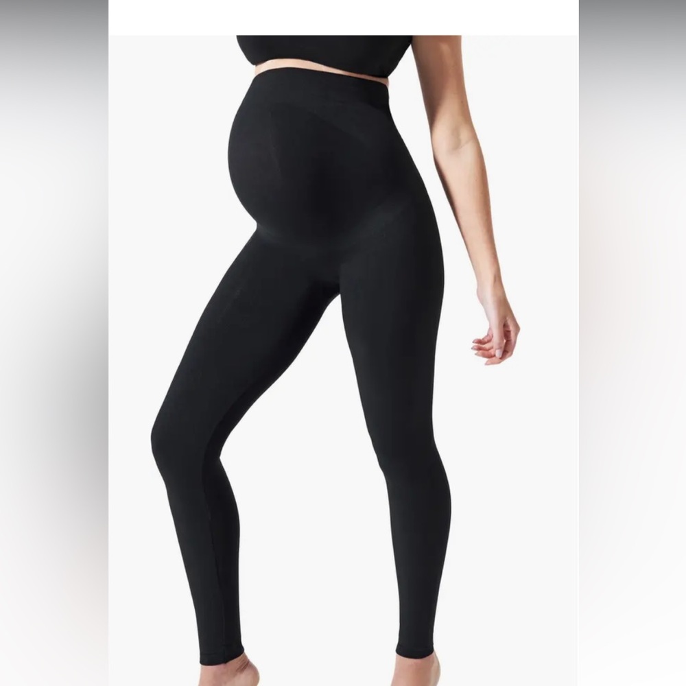 Blanqi maternity leggings. Black size M.